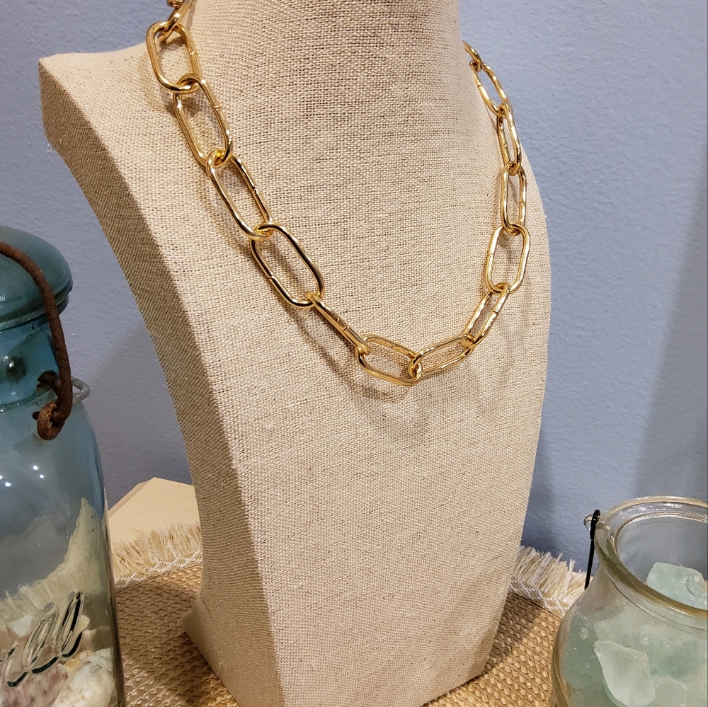 Chunky Gold Chain Necklace